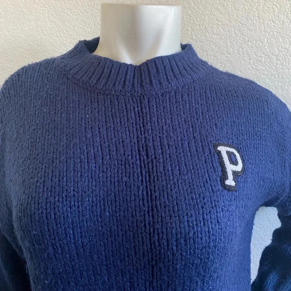 Victoria Secret PINK boyfriend Sweater Size XS